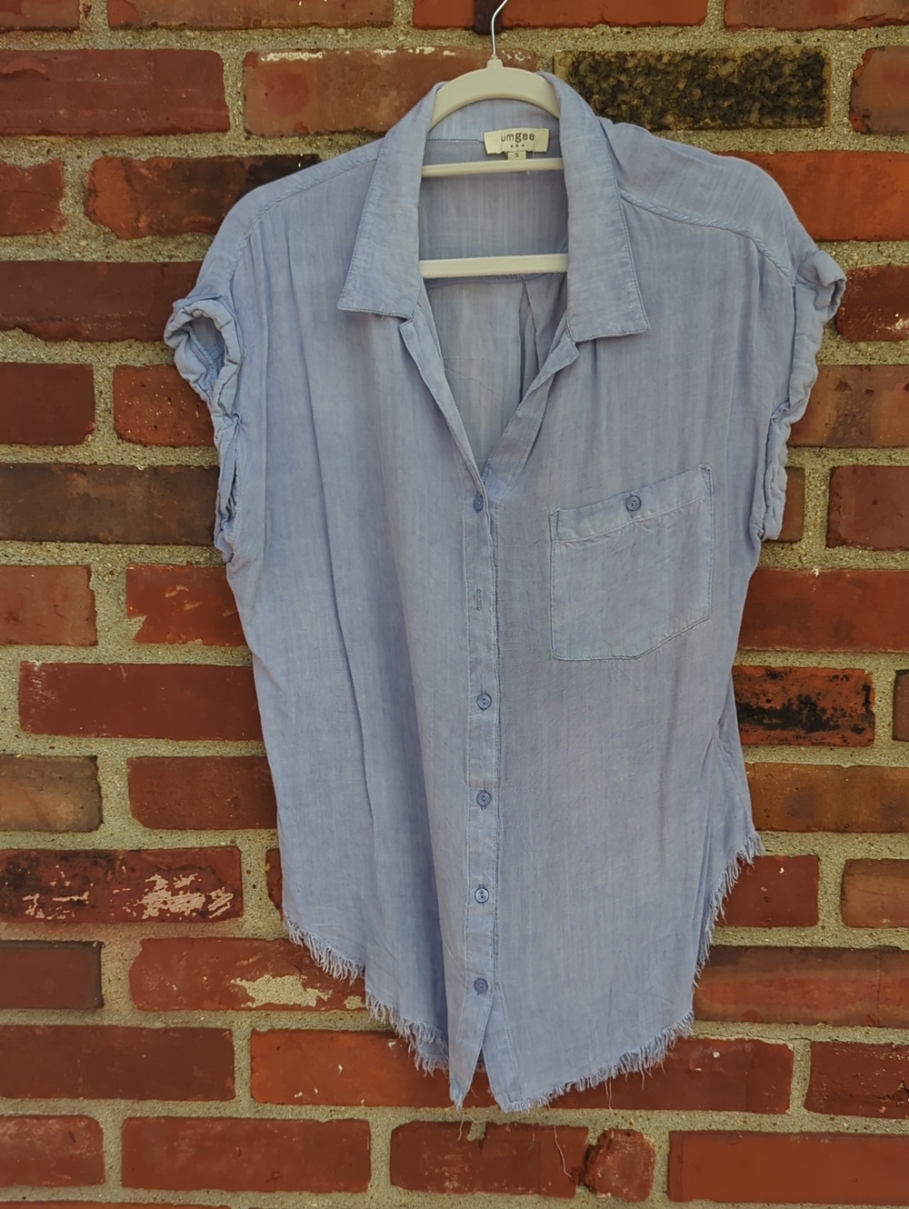Umgee Chambray Blue Short Sleeve Button-Down Shirt with Frayed Hem